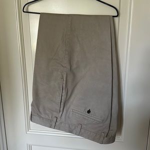Orvis Ultimate Khakis Plain Front 40x34